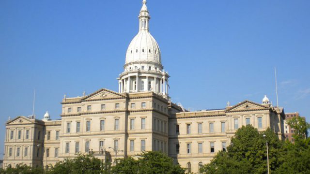 lansing-640x360